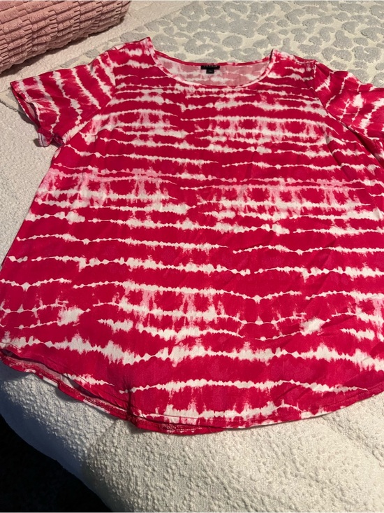 torrid Tops - torrid Pink & White Tie-Dye Short Sleeve Tee